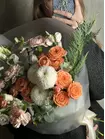 Доставка Сборный букет "Персиковая мелодия" в Томске