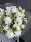 Заказать Сборный букет "Лебединая песня" в Томске