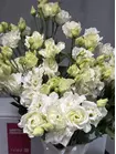 Охапка эустомы Alissa White  — доставка по Томску, заказать цветы охапкой