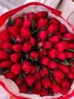 Купить  Комбо-букеты из тюльпанов "Черешневые сады" в Томске на 8 Марта