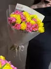 Купить Весенний букет из 25 тюльпанов микс в Томске