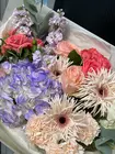 Доставить 
Сборный букет "Тайна встречи" бесплатно по городу