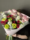 Доставить Сборный букет с пионовидными розами "Рошель" по городу Томск