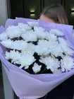 Заказать Монобукет из 7 кустовых хризантем в сиреневом оформлении в Томске