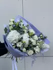 Заказать Сборный букет "Снежная королева" в Томске