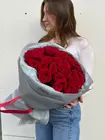 Купить Букет из 35 красных роз в оформлении в Томске