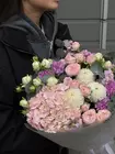 Заказать Сборный букет "Цветные мечты" с бесплатной доставкой по городу Томск