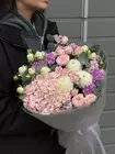 Оформить заказ на Сборный букет "Цветные мечты" с доставкой по городу