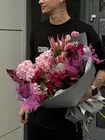 Купить Сборный букет с протеей "Фиолетовая симфония" с доставкой по городу Томск