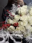 Заказать Букет из пионовидных роз "Снежный узор" с доставкой на дом в Томске