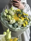 Купить Сборный букет "Солнечная гармония" в Томске