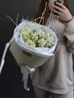 Доставка Букет из 9 белых гиацинтов в оформлении в Томске