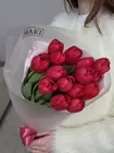 Оформить заказ на Букет из 15 красных тюльпанов с доставкой в Томске