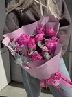 Доставка Букет из пионов и маттиол "Малиновое варенье" по городу Томск