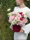 Купить Композиция в шляпной коробке "Гранатовый сад" в Томске