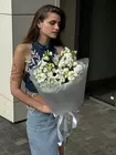Купить букет из маттиолы и эустомы «Белый неон» в Томске