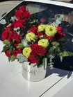 Купить композицию "Красный вектор" с доставкой в Томске