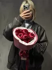 Доставить букет из 5 бордовых пионов Red Charm по городу Томск