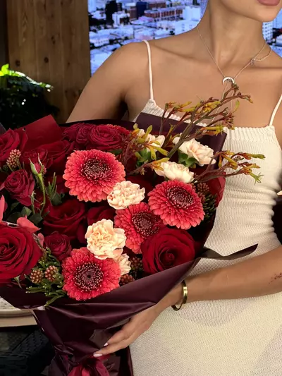 Купить Сборный букет "Багряный закат" в Томске