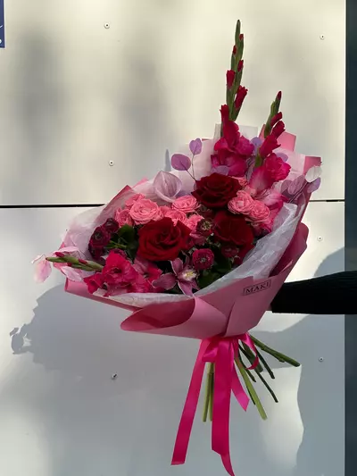 Цветы с доставкой Томск