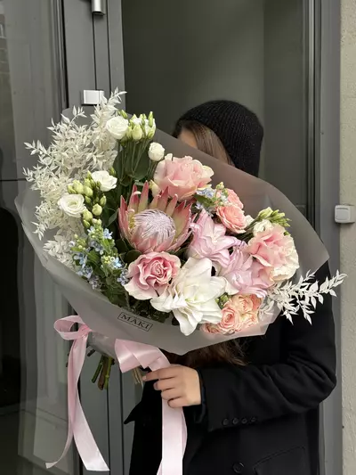 Оформить заказ на Сборный букет "Вдохновение природы" с доставкой по Томску