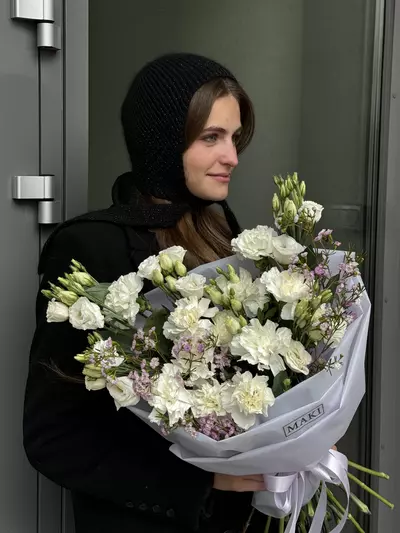 Купить Сборный букет "Белая симфония" в Томске