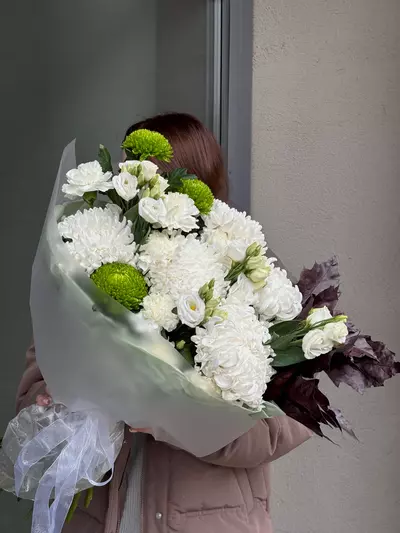 Купить Сборный букет "Свет утренней росы" в Томске