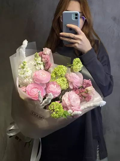 Купить Сборный букет "Нежный вальс" в Томске