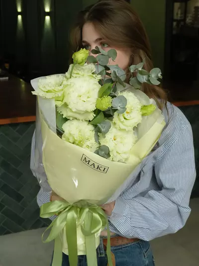 Купить букет "Нежная палитра" с доставкой в Томске