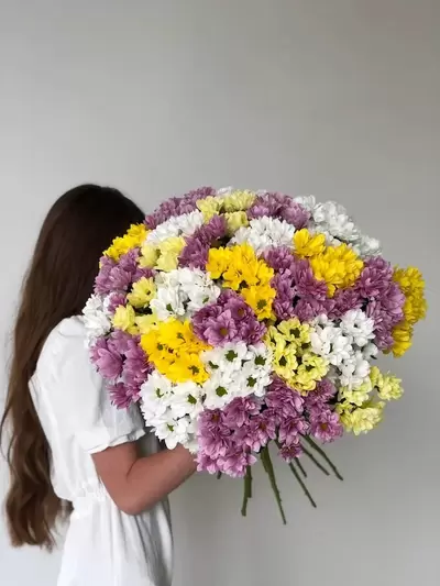 Купить букет из кустовых хризантем