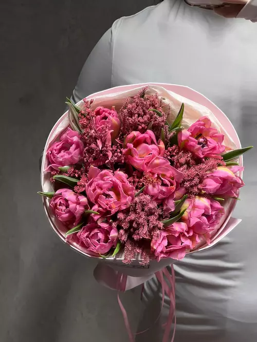 Доставить Букет c тюльпанами "Hot pink" в Томске