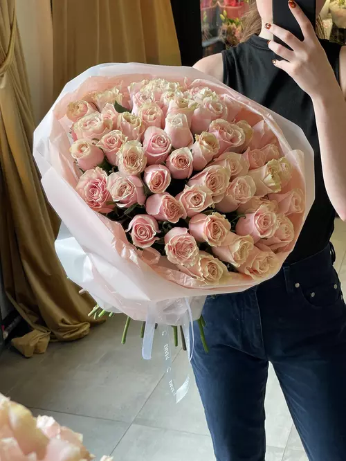 Купить розы недорого в Томске