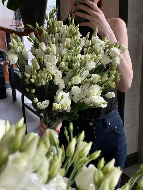 Купить букет из эустомы в Томске