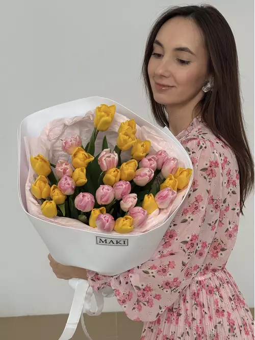Заказать Букет из тюльпанов "Вдохновение рассвета" в Томске