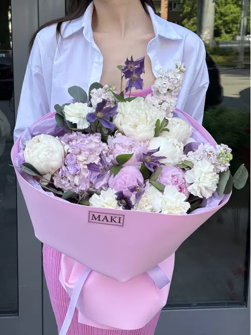Доставка букета «Трепет лунного шёпота» в городе Томск