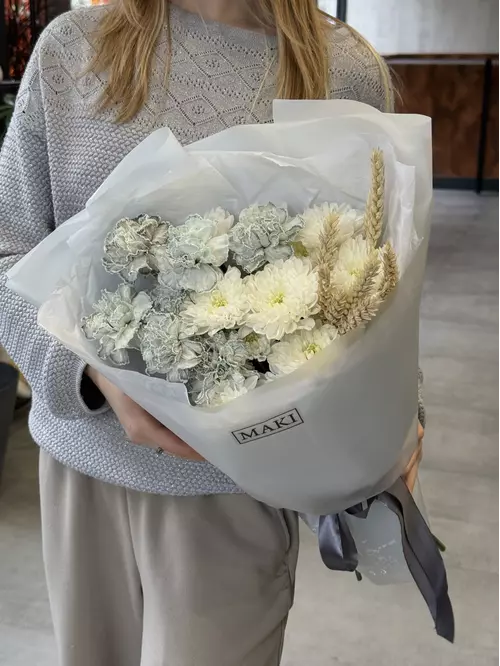 Купить букет «Графитовая пастораль» в Томске