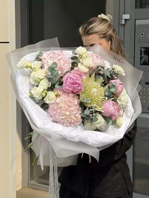 Купить букет "Монпансье" с доставкой в Томске