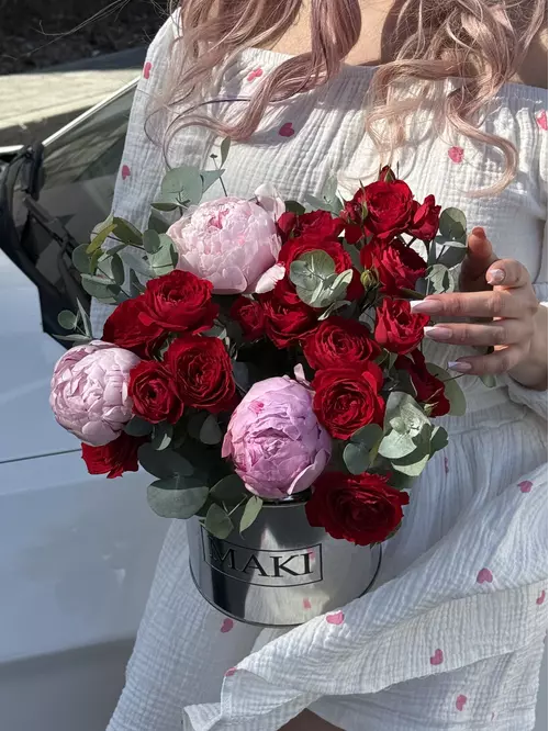 Купить композицию "Пылающее сердце" с доставкой в Томске