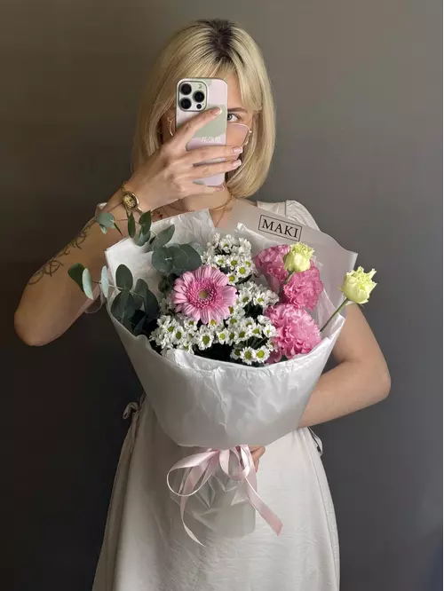 Купить букет "Клубничный зефир" в Томске